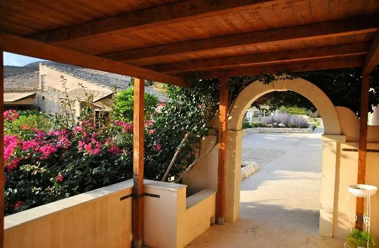 Antica masseria La Fiumara Bed and Breakfast Noto